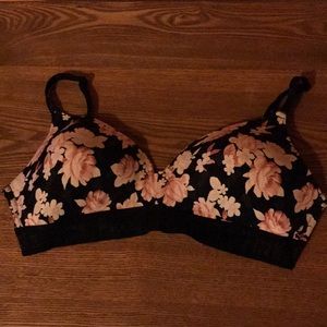 Victoria’s Secret PINK bra